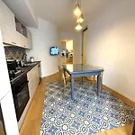 Appartement Celentano 25 Boutique
