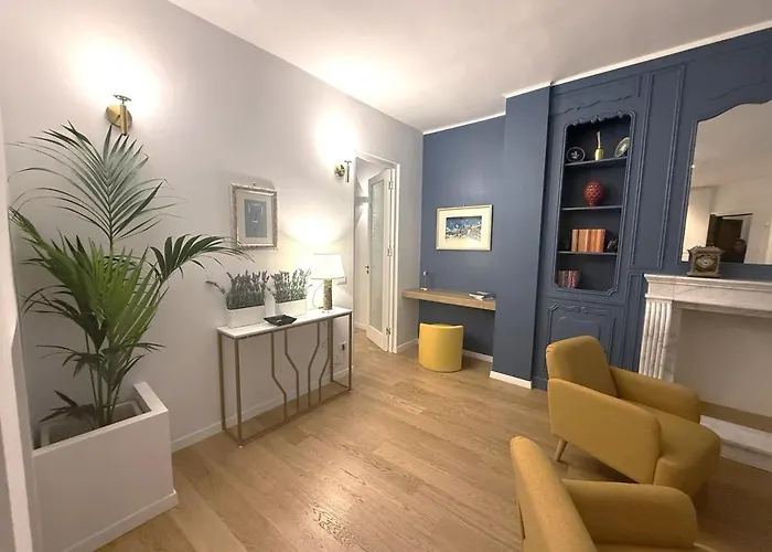 Celentano 25 Boutique דירה